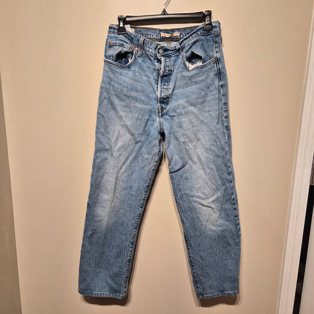 Levi's Premium Ribcage Straight Ankle Denim Jean 31 Button Fly